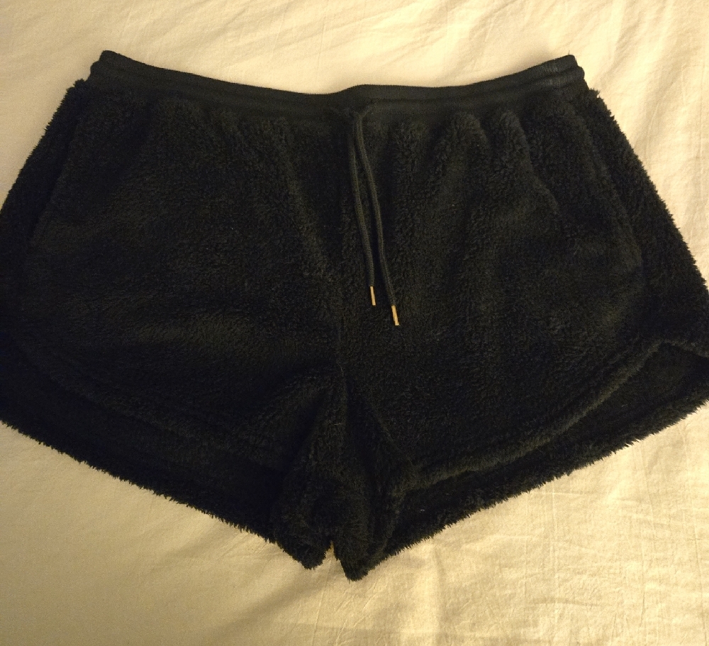 Colsie Black Athletic Shorts with Elastic Waistband